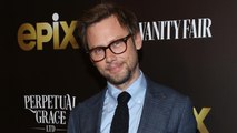Jimmi Simpson Gushes About Costar Ben Kingsley, His Recent Elopement and 'Westworld'