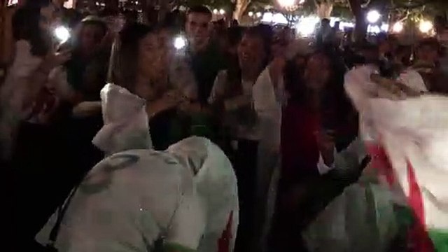 Scènes de joie à Montélimar après la victoire de l'Algérie à la CAN