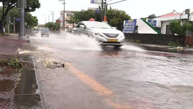 [날씨] '세력 약화' 다나스...밤새 큰 피해 없어 / YTN