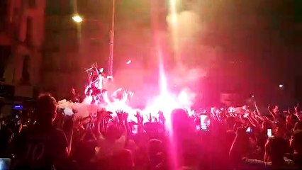 La joie des supporters algériens à Grenoble