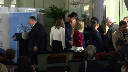 Pompeo dice en Argentina que “el régimen de Maduro está acabado”