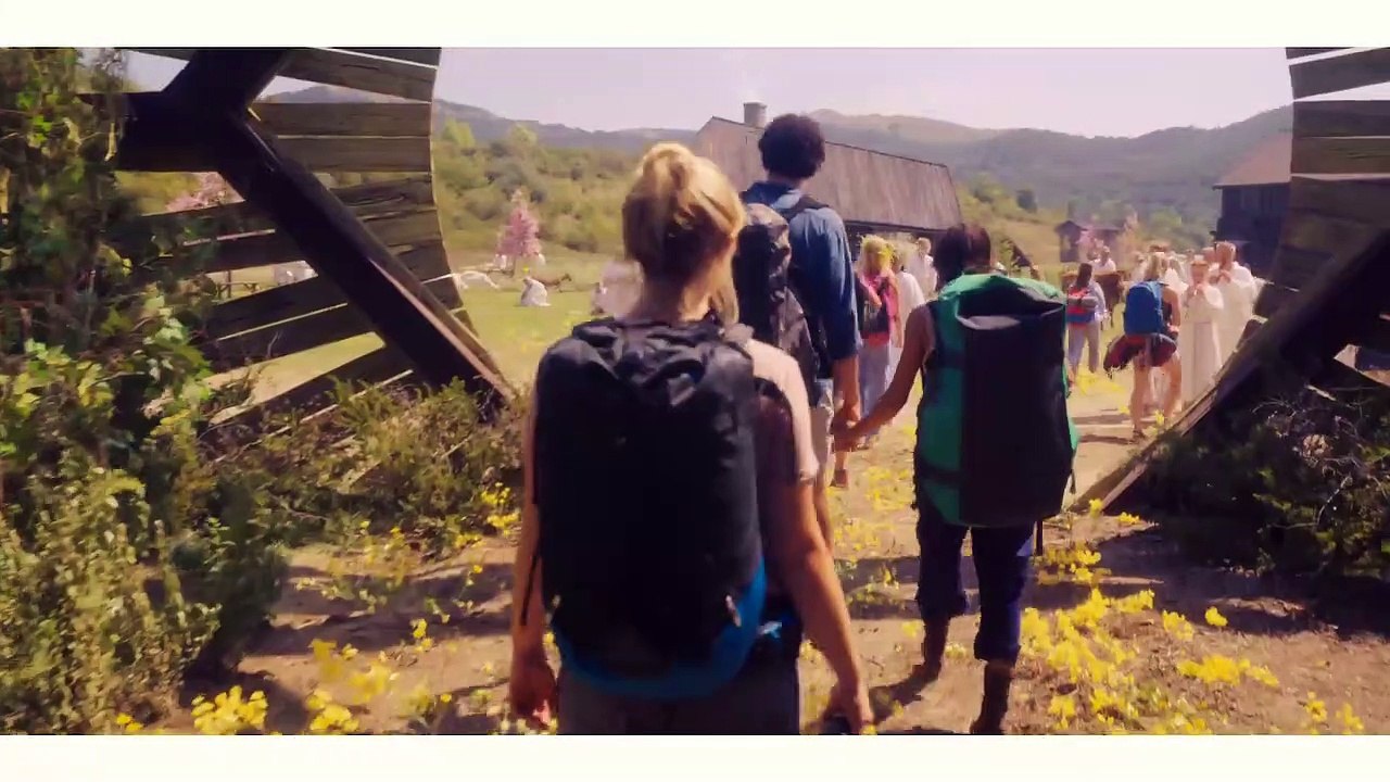 MIDSOMMAR Film mit Florence Pugh, Jack Reynor, William Jackson Harper, und  Will Poulter