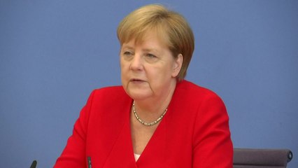 메르켈 "트럼프 인종차별 美 여성의원들에 연대감" / YTN