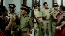 Maharashtra Congress Yashomati Thakur जब सरेआम Police से भिड़ गईं, देखें Video | वनइंडिया हिंदी