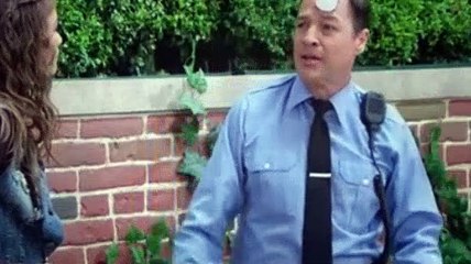 K.C. Undercover S03E18 - Twin It to Win It