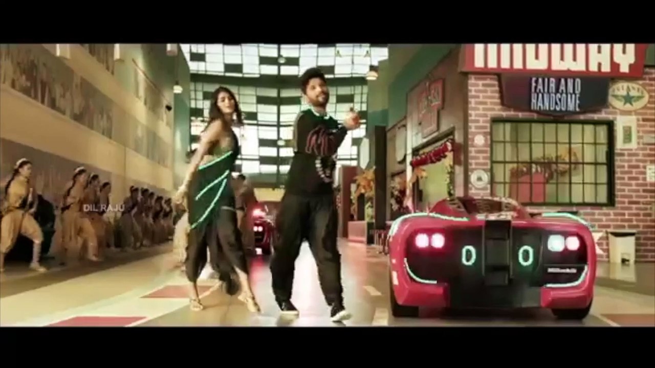 yezhudhivaa