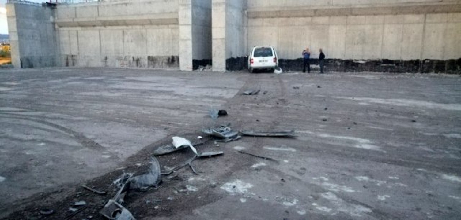 Kayseri'de akılalmaz kaza! Köprüden uçup, yere çakıldı