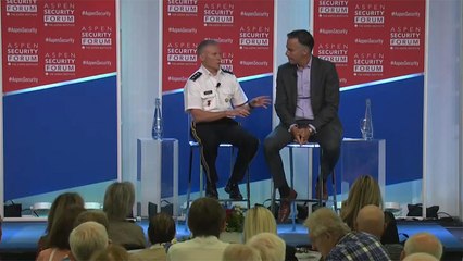 بمنتدى آسبين.. سيناتور أميركي يطالب ترامب بالحوار مع إيران