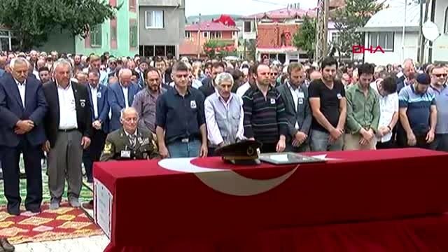 Şehit Binbaşı Zafer Akkuş,memleketi Samsun'da son yolculuğuna uğurlandı