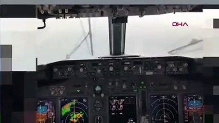 Uçağın denize indiği o an kokpit kamerasında