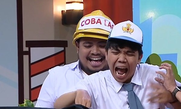 Komika ini Hampir Pingsan Pegang Belut Karena Roasting Boah | Kisah Zonasi - KATA KITA (4)