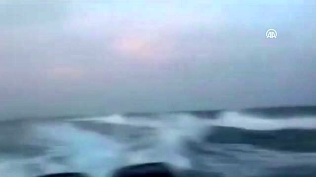 İran, İngiltere'ye ait tankere müdahale anının görüntülerini yayımladı