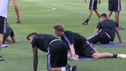 Download Video: De Ligt takes part in first ever Juventus training session