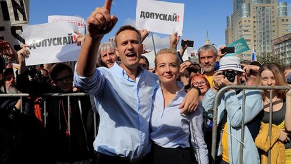 Download Video: Mosca in piazza con l'oppositore Navalny