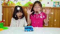 Aprende los Colores - Video Educativo - Carros de Juguetes para Niños, Nursery Rhymes for Children
