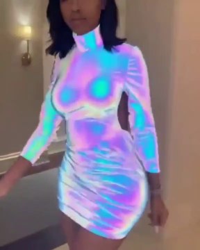 Vous n'aurez pas besoin de la lumière en portant cette robe