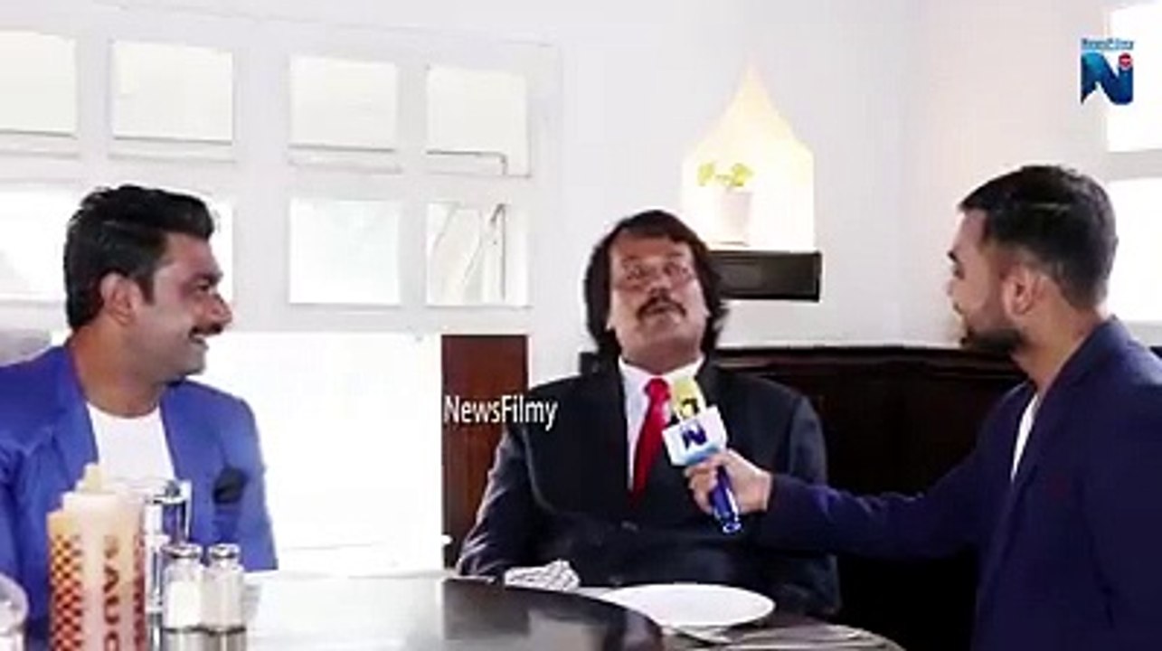 Dr.CK Raut singing hindi song