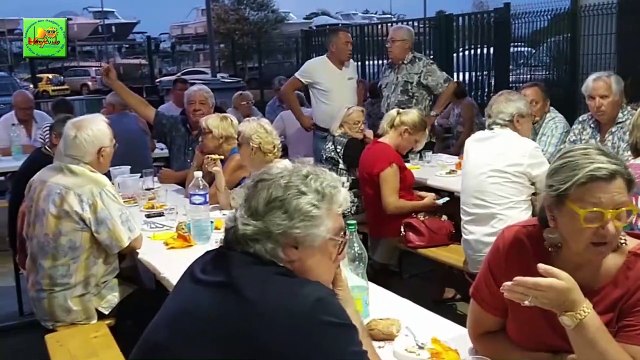 2019-07-20-heraude-moules-frites-web-05m56s