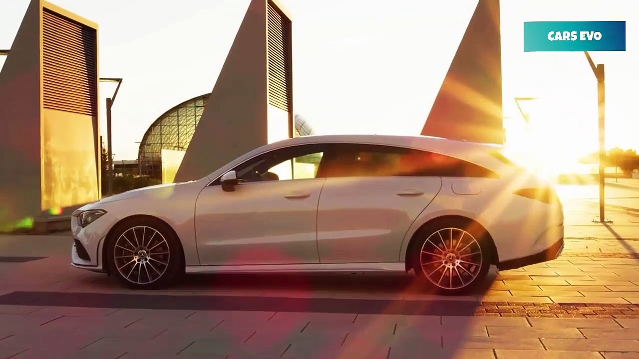 2019 Mercedes Benz CLA Shooting Brake - Wider, Longer