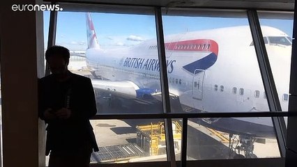 Felfüggesztette kairói járatait a British Airways
