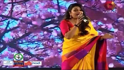 Rimi Tomy Singing ...