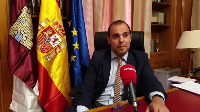 Bellido invita al PP de Casado a mirar cómo hacen las cosas los 'populares' de C-LM