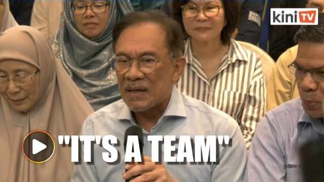We have to work as a team, says Anwar on strengthening party