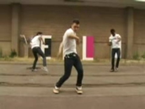 Yelle - A cause des garçons