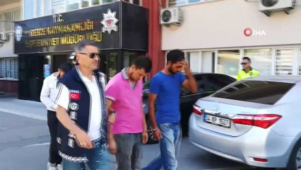 Yollardaki mazgalları çalan 3 kişi kaçamadan yakalandı