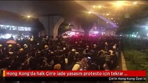 Hong Kong'da halk Çin'e iade yasasını protesto için tekrar sokaklarda (2)