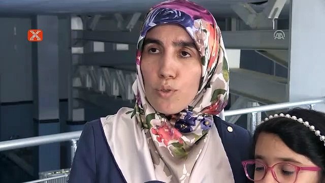 Kanseri yenip yüzmede altın madalya kazandı