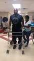 Usa, paralizzato durante guerra in Iraq. Veterano torna a camminare con esoscheletro