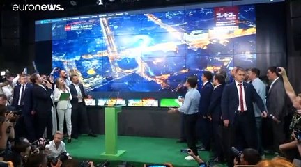 حزب الرئيس الأوكراني يعلن فوزه بأغلبية مقاعد البرلمان