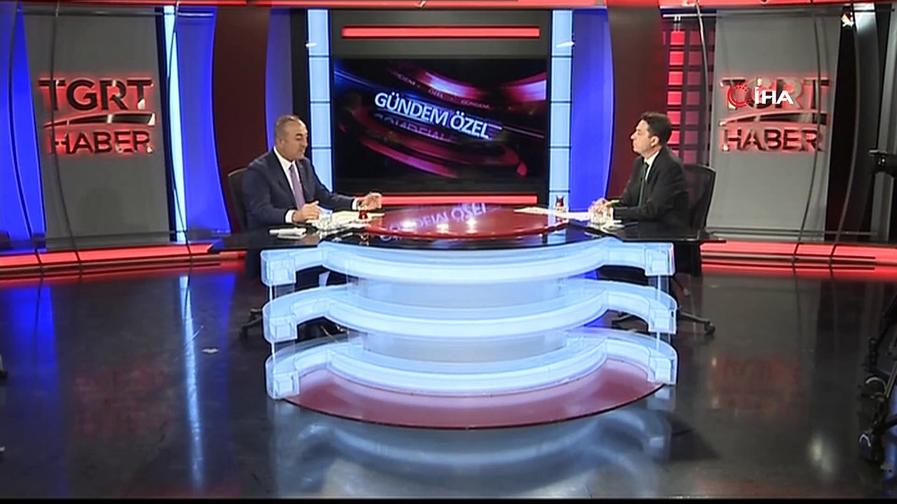 Bakan Çavuşoğlu: 'Suriye konusunda, Mümbiç konusunda, S-400, F-35 konusunda ABD’nin kendi içinden farklı sesler geliyor. Son zamanlarda özellikle Osaka’da herkesin önünde Trump’un yaptığı açıklamalardan sonra bu farklı seslerin