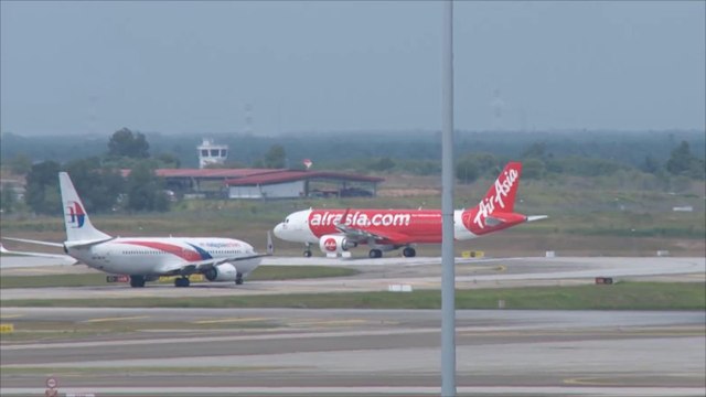 الخطوط الجوية الماليزية على حافة الإفلاس