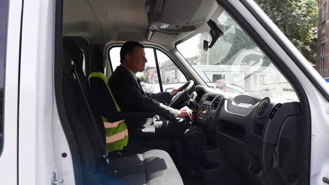 Tournai le bgtre P.O. Delannois chauffeur du bus du home