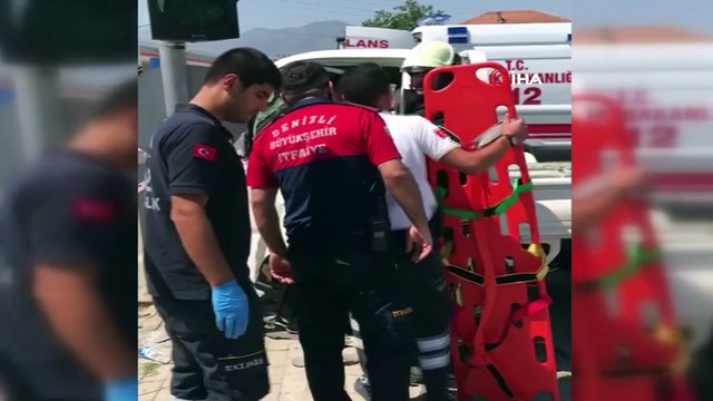 Denizli'de iki araç kaza yaptı...Kamyonetin içinde sıkışan sürücüyü itfaiye yoğun çalışmayla kurtardı