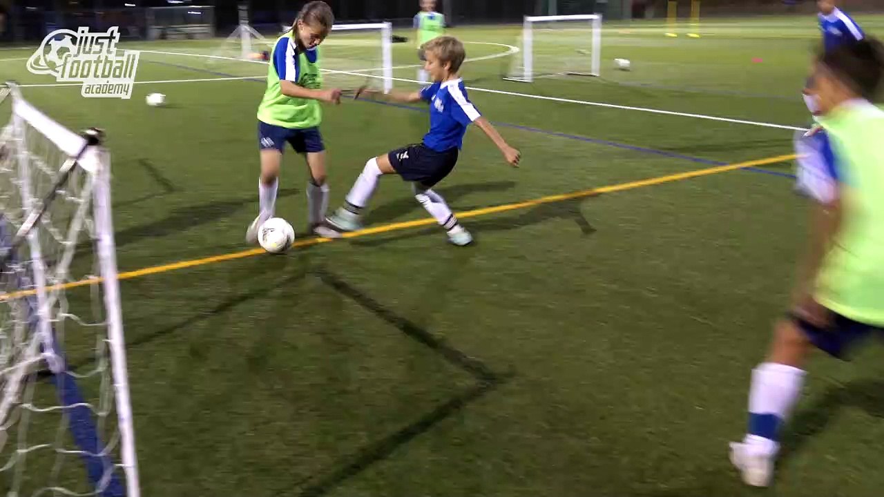 Fussballtraining_ 360° Kick it - Spielform - Taktik