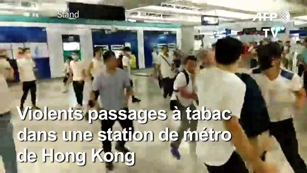 Hong Kong: agressions brutales de manifestants dans une station de métro