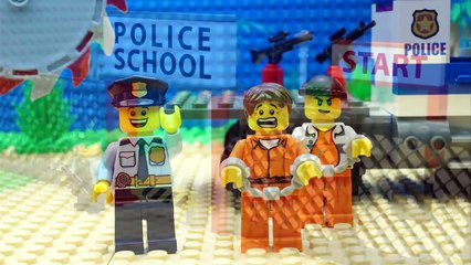 Lego Bulldozer Steamroller Police Car Fail