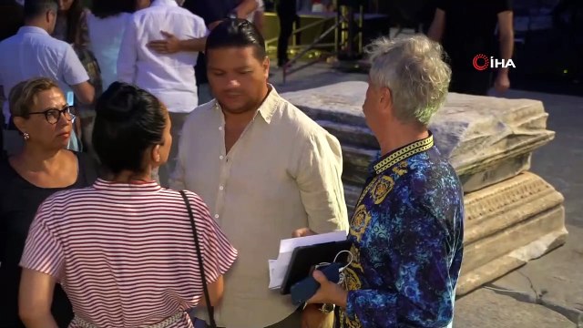 Zülfü Livaneli konserine ünlüler akın etti