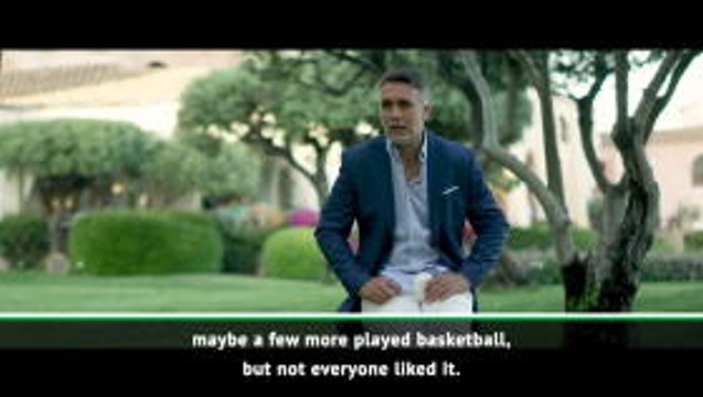 Batistuta learns to love football in docufilm preview