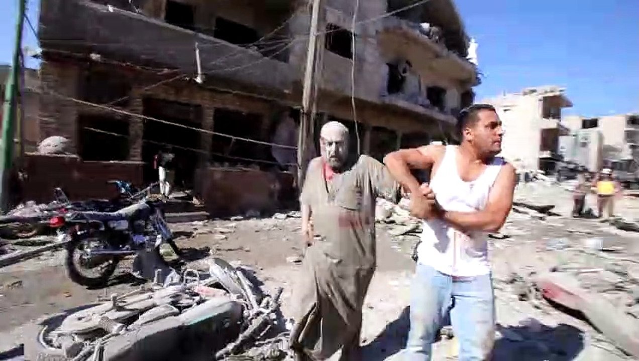 23 قتيلاً في غارات روسية استهدفت سوقاً في شمال...