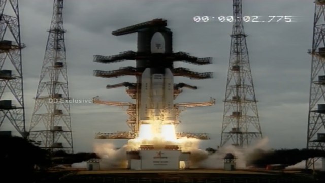 India lanza con éxito su primera misión rover lunar Chandrayaan-2