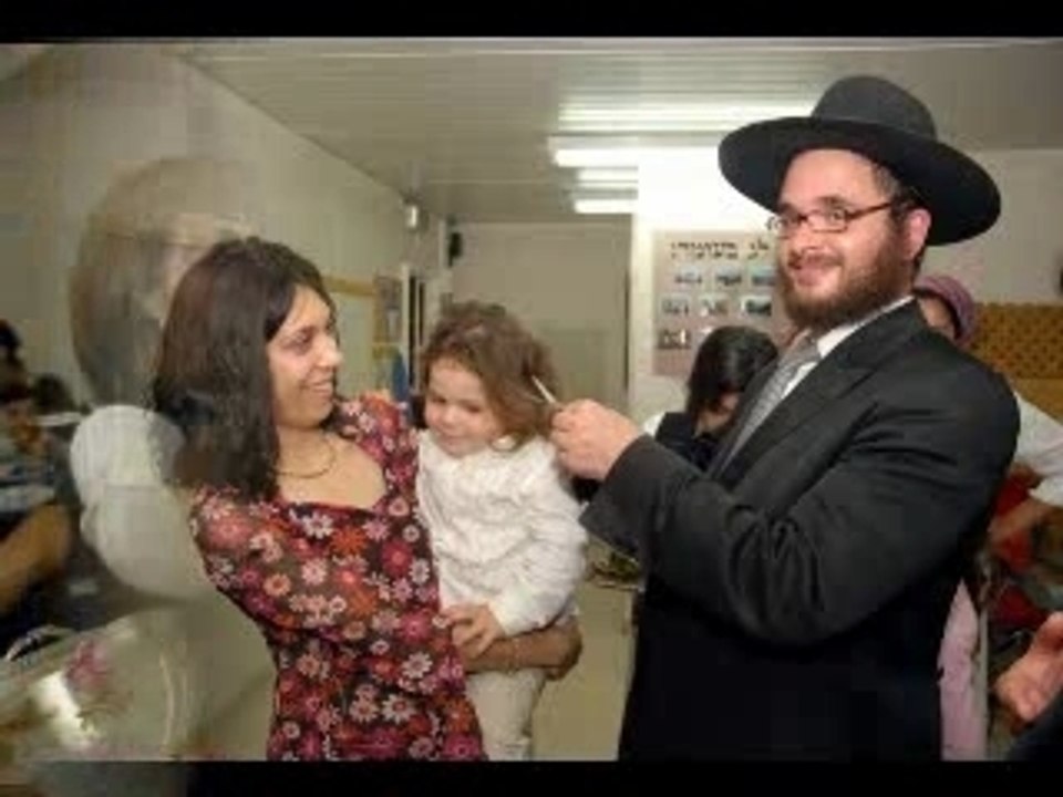 COUPE DE CHEVEUX - Upsherin - אפשערן