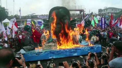 Philippines: manifestation pendant le discours annuel devant le Congrès du président Duterte