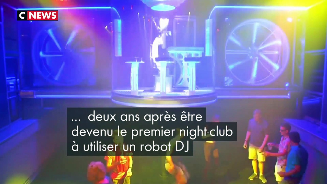 Prague : un robot barman sert vos cocktails