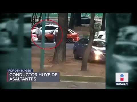 Automovilista escapa de asaltantes en Iztapalapa | Noticias con Ciro Gómez Leyva