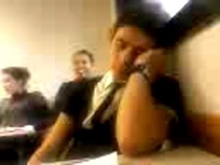 Gifle en cour!fé tourné