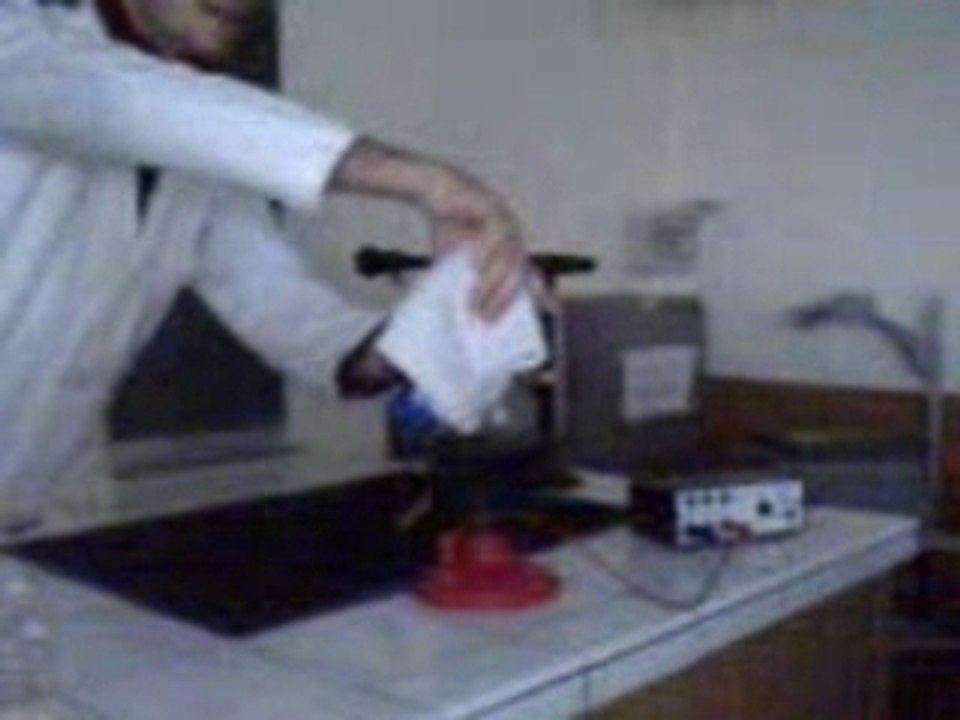 BOMBE en cours de chimie